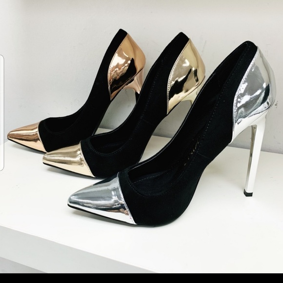 Shoes - Rose and black Pumps